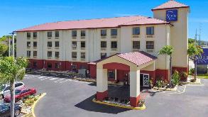 2476 N Citrus Blvd Parking