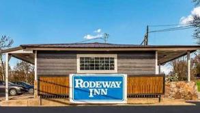 Rodeway Inn  510 S. Main St Parking