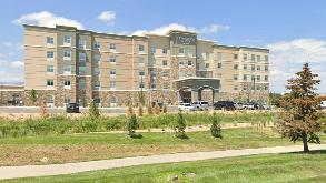 Broomfield Homewood Suites Parking