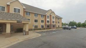 14420 Chantilly Crossing Lane Parking