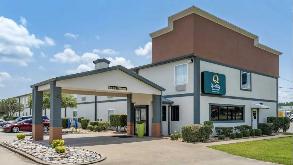 Photo of 1035 Highway 80 West Parking spot, located 1.2 mi away from AL