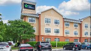 8870 Columbia 100 Parkway Parking