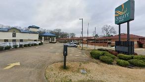 1500 John Harden Dr Parking