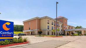 320 Holiday Drive Parking