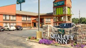 2120 Burnham Rd Parking