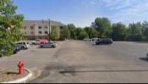 Minneapolis_Maple_Grove_12970_63rd_Ave._North Parking