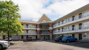 4548 Bonney Rd. Parking