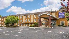 5 King Arthur Dr Parking
