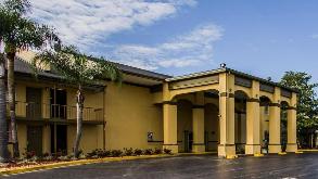 5624 Cagle Road Parking