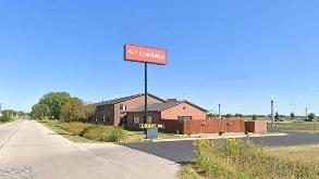 2600 SE 16th Street Parking