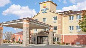 Comfort Inn_7275 S 75  Road E Parking
