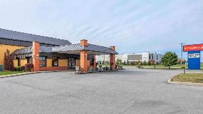 1245 W State Rd 32 Parking