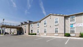 Photo of 601 Centerville Avenue Parking spot, located 9.8 mi away from MO