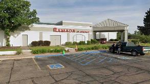 Quality Inn - 2102 S Jeffers St Garage