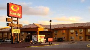 Photo of 3101 West US 66 Parking spot, located 8.1 mi away from NM