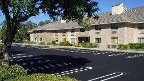 1720 Sisk Road (La Casa Modesto ) Parking