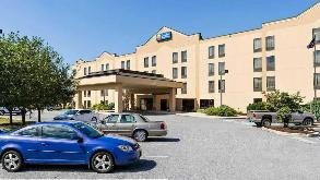 2250 N George St Parking
