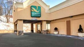 1545 Wayne Avenue Parking