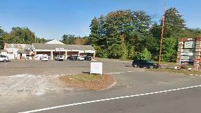 71 West Stafford Road Parking