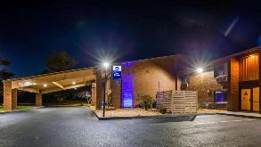 115 Isaac Shelby Dr Parking