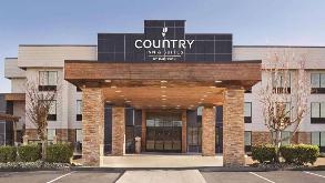 2863 Winfield Dunn Pkwy Parking
