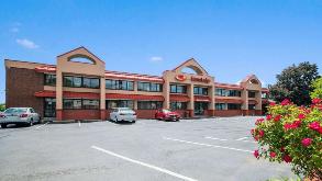 321 Broadway Parking