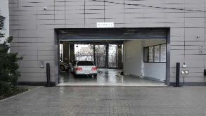 Photo of 37 46 72nd St Parking spot, located 1.9 mi away from NY