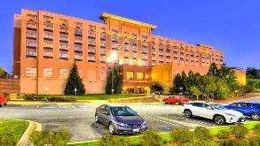 1100 Old Elkridge Landing Road Parking