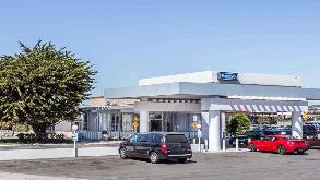 326 S Airport Blvd Parking