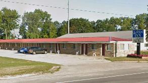 2710 S Huron Rd Parking