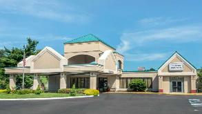 6201 Bristol Pike Parking
