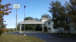 4375 Brudy Rd Parking