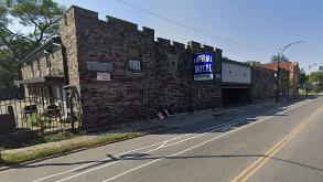 Imperial Motel_45 W 103rd St Parking