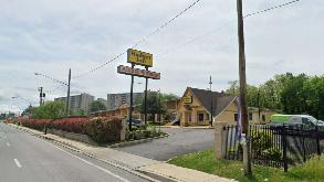3131 Branch Ave Parking