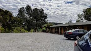 10407 CA 49 Parking