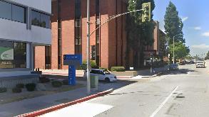 301 N Prairie Ave Parking