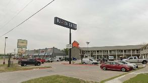 Photo of Royal Inn_2030 W Northwest Hwy Parking spot, located 4.3 mi away from TX
