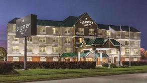 Country Inn & Suites by Radisson - 131 Darby Dr Garage