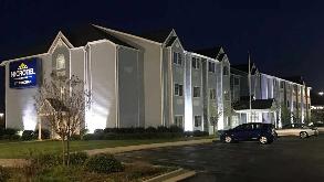 Photo of Microtel Inn and Suites - 518 Bonita Lakes Dr Garage spot, located 1.9 mi away from MS