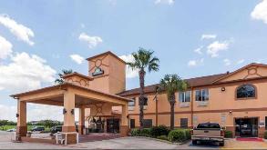 Days Inn & Suites By Wyndham Pasadena