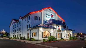 Inn America - 2275 W Airport Way Garage