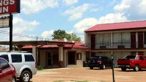 Photo of Kings Inn - 100 Wilson St Garage spot, located 8.0 mi away from OK