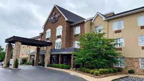 Country Inn & Suites - 1935 Emporium Drive Garage