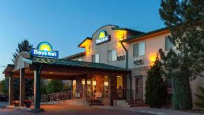 Days Inn by Wyndham - 8600 Truck Stop Rd Garage