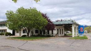 Motel 6 - 1206 W 2100 S Garage