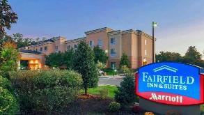 Fairfield Inn & Suites - 225 Ramapo Valley Rd Parking