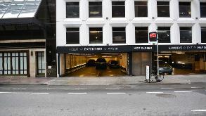 17 E 54 St Garage