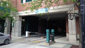 2515 N CLARK