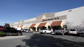 5530 s valley view (AVISON YOUNG LOT) Parking