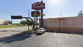 Photo of Budget Host Inn - 1000 E Division St Garage spot, located 0.8 mi away from TX